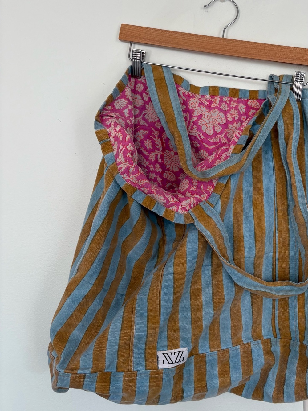 SZ Blockprints || Oversized Slouchy Tote Thick Stripe Floral Green Blue Pink - Picture 7 of 7